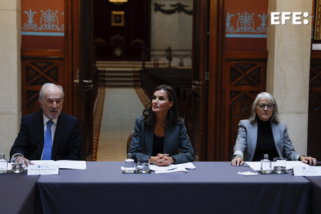 Gabriela Cañas y la reina Letizia presiden patronato de la FundéuRAE