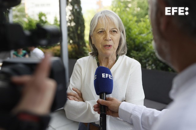 La presidenta de la Agencia EFE, Gabriela Cañas, ofrece declaraciones este miércoles, en Madrid. La presidenta de la Agencia EFE, Gabriela Cañas, destacó la oportunidad que ofrece Minds para poner en común, desde el principio básico de la innovación, experiencias e incluso "miedos" del sector. Directivos de las principales agencias de noticias mundiales participantes en la trigésimo cuarta conferencia internacional Minds compartirán este jueves y viernes en Madrid opiniones, casos de éxito y experiencias en torno a los retos del sector, como la inteligencia artificial o la gestión de datos masivos. EFE/ Mariscal