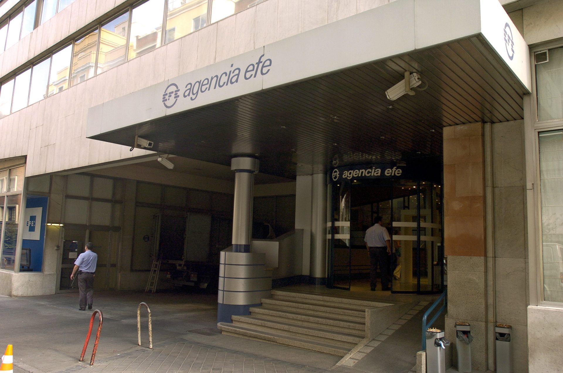 Madrid, 26-7-2006.- Fachada de la sede central de la agencia internacional de noticias, Agencia EFE en la calle Espronceda nº 32 de Madrid. EFE/Gustavo Cuevas