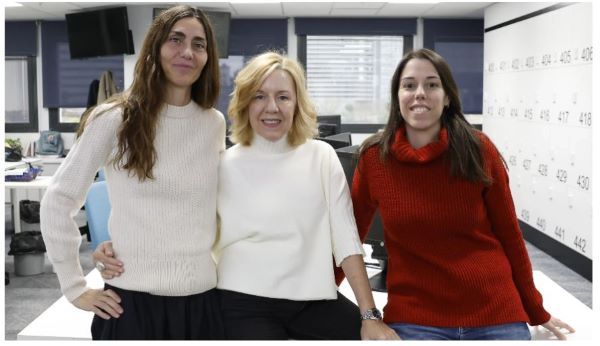 Ana Soteras, Berta Pinillos y María Abad, premiadas por el especial de EFE Salud ‘Cáncer de mama en mujer joven’